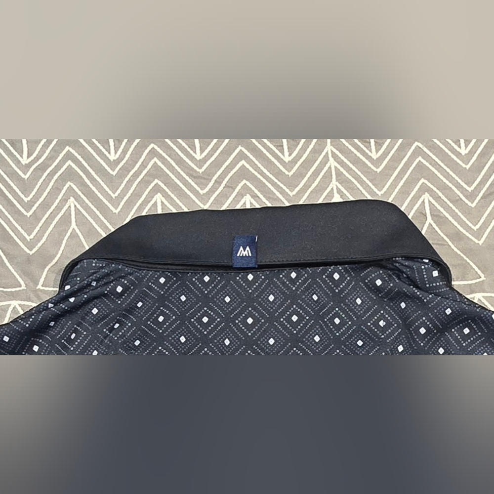 SOLD!!!!!! Mizzen + Main Versa Polo In Navy Diamond Dot Pattern Size Large - Picture 6 of 6